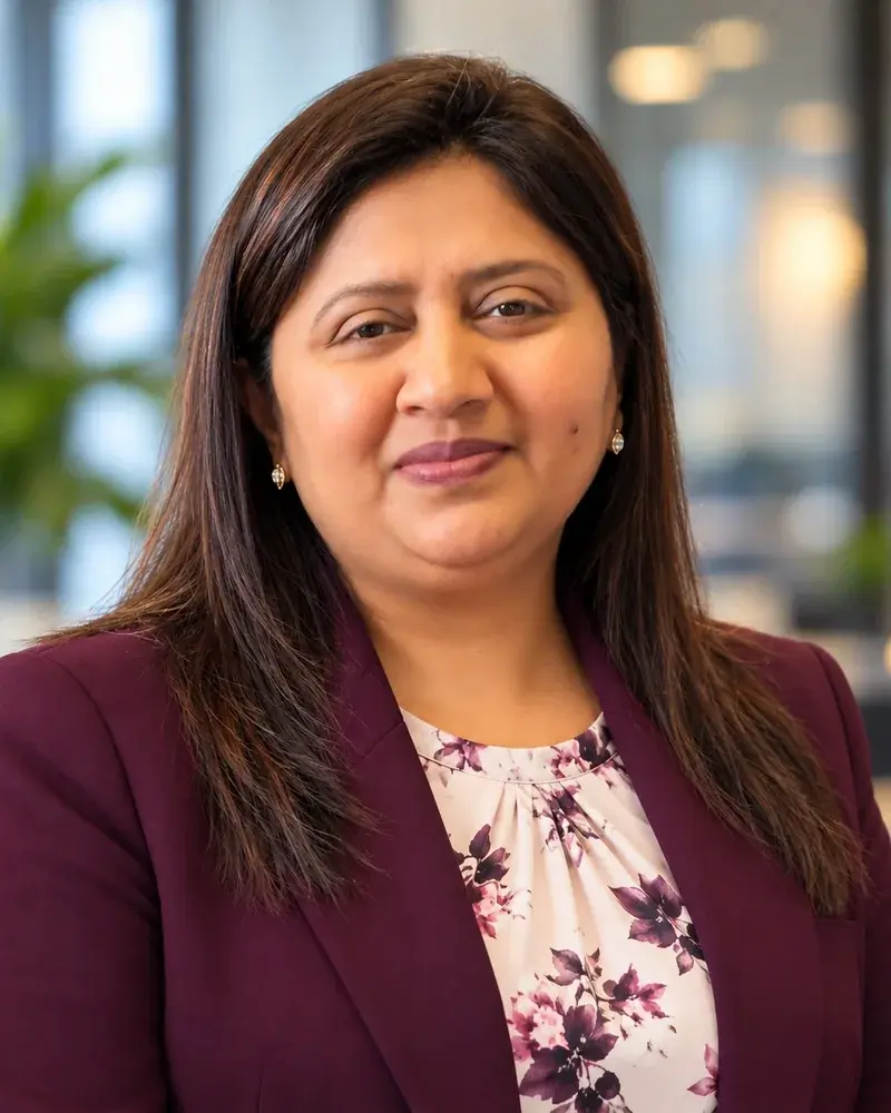 Anna Dharsi, Accounts Team